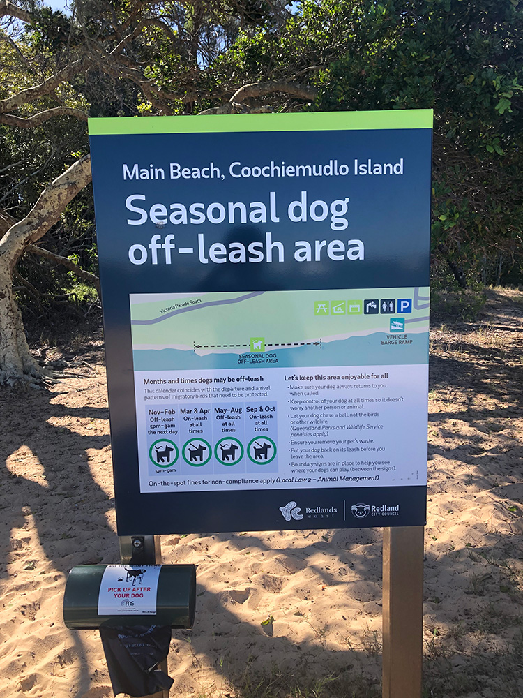 Seasonal dog off-leash area signage on Coochiemudlo Island
